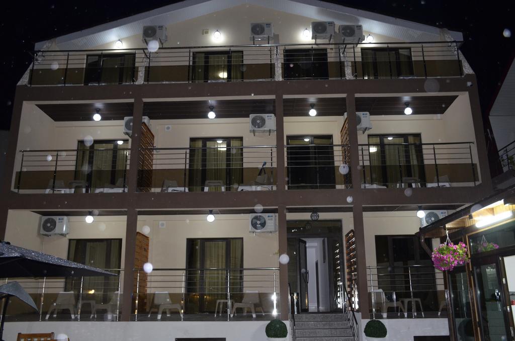 Razvan Holiday Costinesti Exterior foto