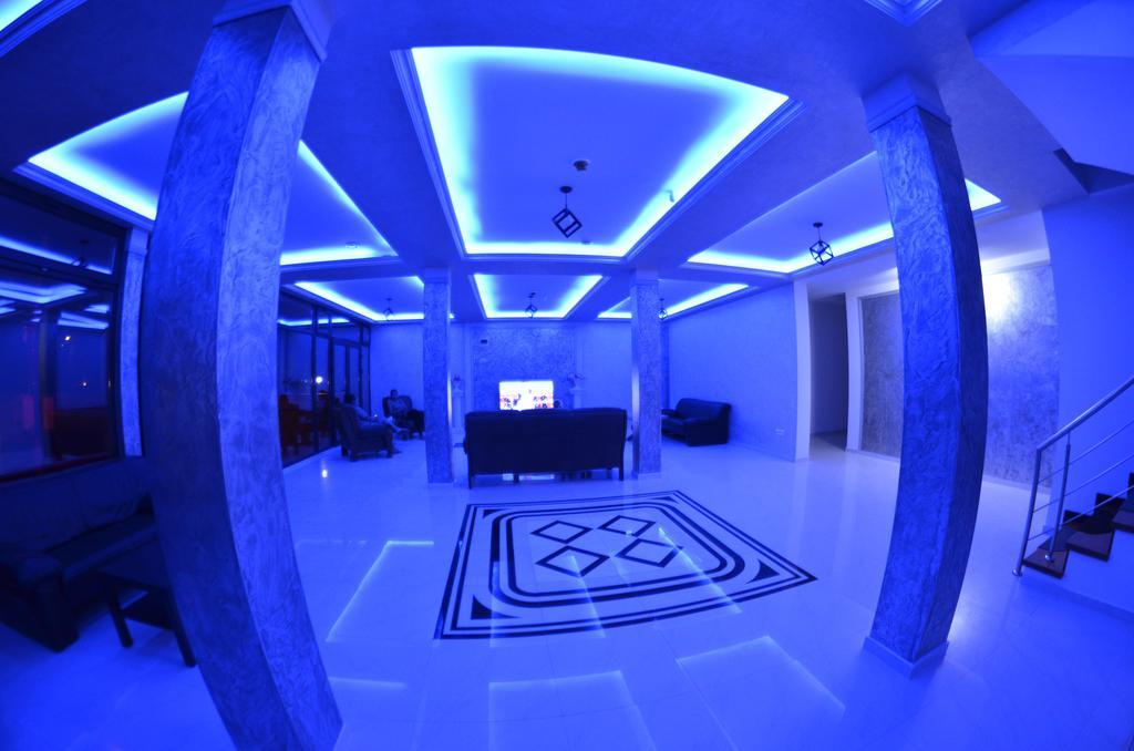 Razvan Holiday Costinesti Exterior foto