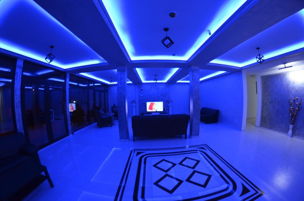 Razvan Holiday Costinesti Exterior foto