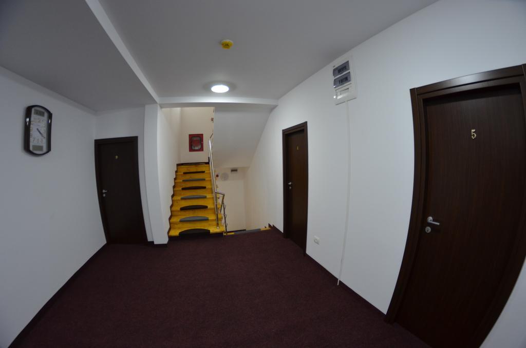 Razvan Holiday Costinesti Exterior foto